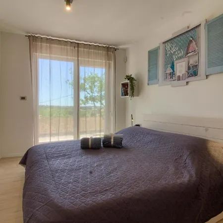 Mit Privatpool Fuer 8 Personen Ca 130 Qm In Vintijan, Istrien Istrische Riviera Holiday home
