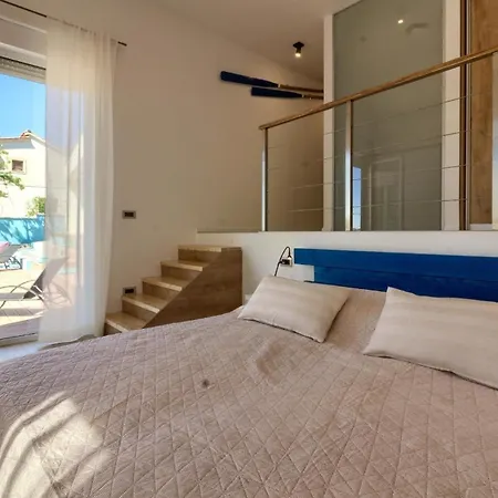 Mit Privatpool Fuer 8 Personen Ca 130 Qm In Vintijan, Istrien Istrische Riviera Holiday home Pula